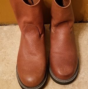 Like new Smokey Mountain Boots